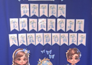 Dekoracja z okazji Dnia edukacji Narodowej.