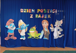 Na zdjęciu widzimy napis „Dzień Postaci z Bajek”.