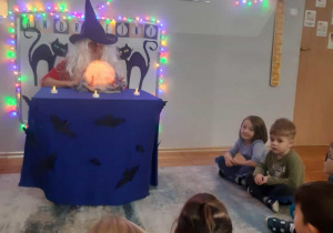 Wróżenie dzieciom.