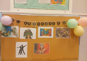 Na zdjęciu widzimy napis „Bal Karnawałowy”